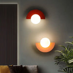 Applique murale rouge - Vignette | VAM - Maison Lumière