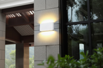 Applique murale en aluminium extérieur - Vignette | VAM - Maison Lumière