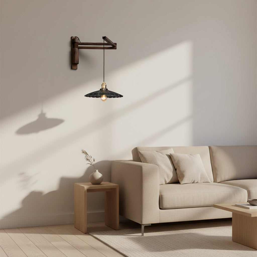 Applique murale bois vers le canapé