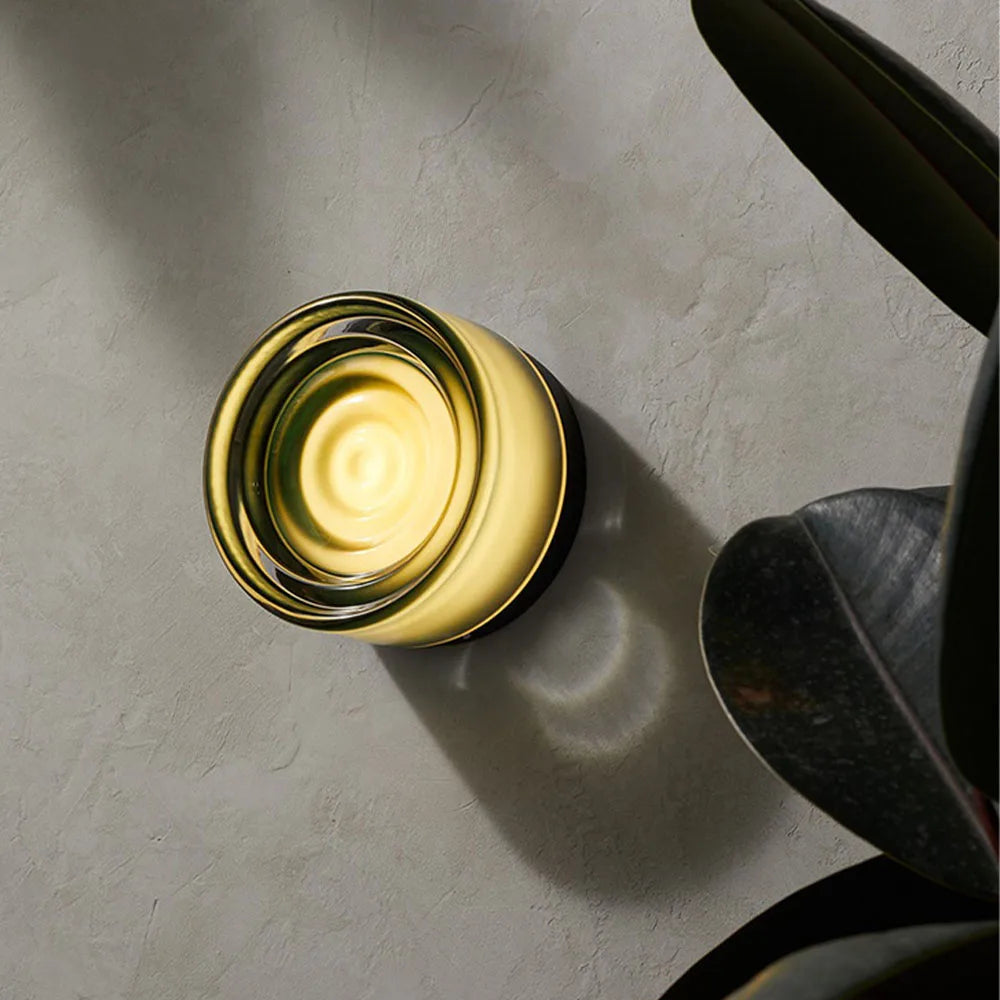 Applique murale jaune vert