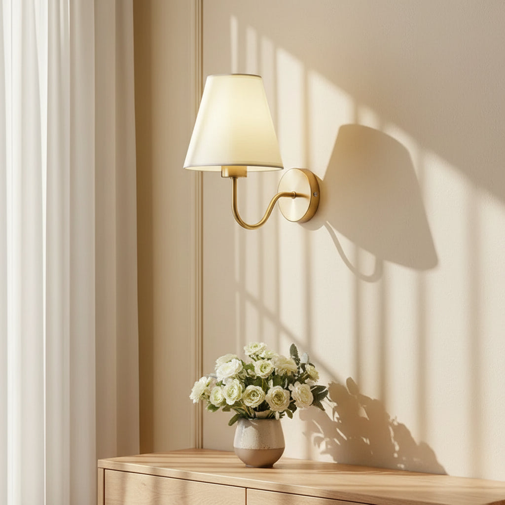 Applique murale tissu or